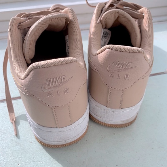 Nike Air Force 1 - Picture 3 of 3